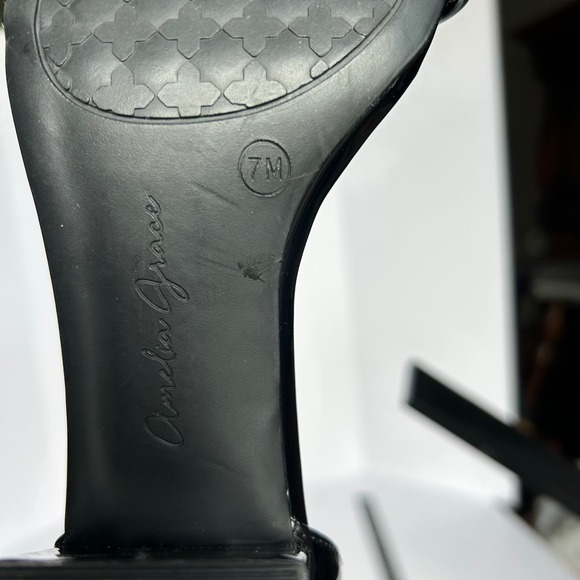 Amelia Grace‎ Black Tortoise Ankle Strap Block Heel Dress Sandals - Picture 4 of 6